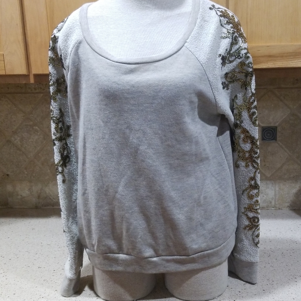 Black Brad long sleeved foil trimmed shirt